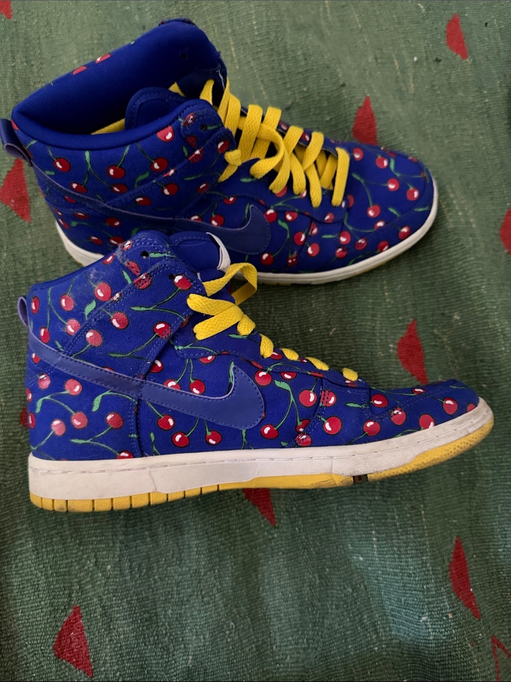 Rare!!! Nike Dunk High “Cherry Pack” (Blue/Varsity Maize)